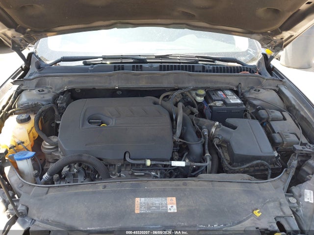 3FA6P0HD6GR385996 Ford FUSION SE