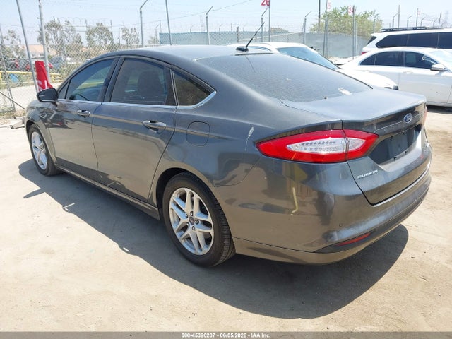 3FA6P0HD6GR385996 Ford FUSION SE