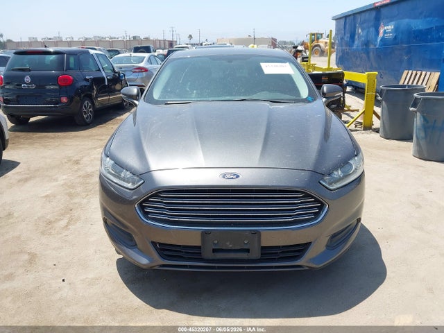 3FA6P0HD6GR385996 Ford FUSION SE
