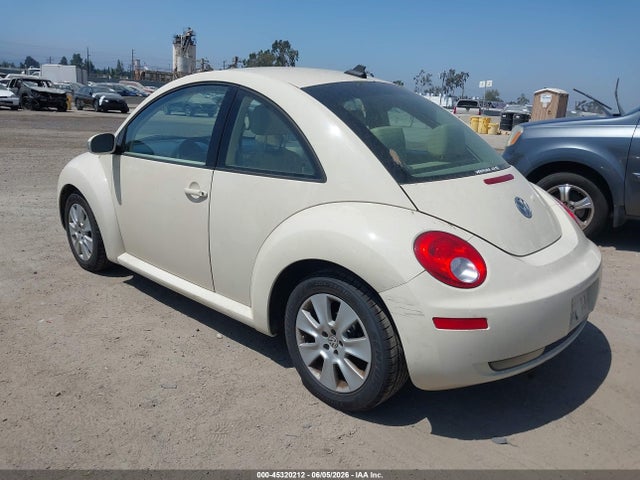 Aukcja sprzedaży 2009 Volkswagen New Beetle 2.5l, vin: 3VWPG31C79M500328, numer aukcji: 45320212