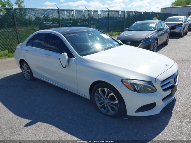 Aukcja sprzedaży 2015 Mercedes-benz C 300 4matic, vin: 55SWF4KB3FU083124, numer aukcji: 45320221