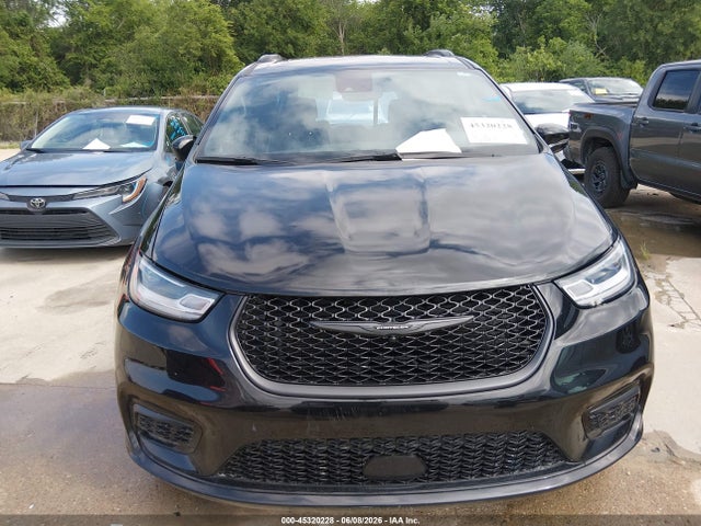 2025 Chrysler Pacifica Limited მანქანა იყიდება აუქციონზე, vin: 2C4RC1GG2SR520099, აუქციონის ნომერი: 45320228