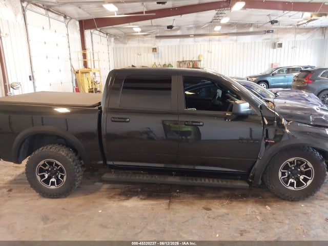 45320237 :رقم المزاد ، 1C6RR7YT1JS234830 vin ، 2018 Ram 1500 Rebel  4x4 5'7 Box مزاد بيع