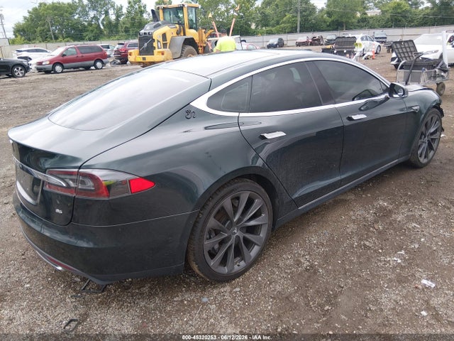 Tesla Model S P85 2014 5YJSA1H18EFP66091 Image 4