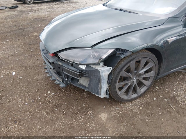 Tesla Model S P85 2014 5YJSA1H18EFP66091 Image 6