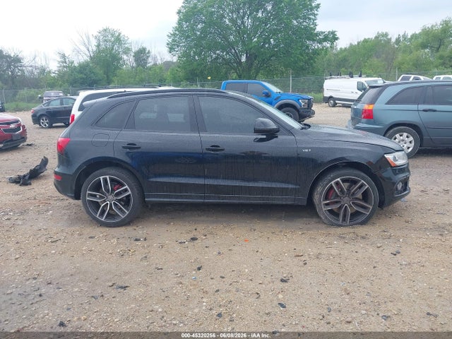 45320256 :رقم المزاد ، WA1CCAFP5HA080040 vin ، 2017 Audi Sq5 3.0t Premium Plus مزاد بيع