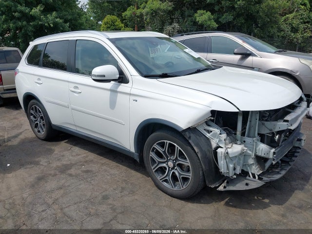 Продажа на аукционе авто 2015 Mitsubishi Outlander Gt, vin: JA4JZ4AX1FZ007065, номер лота: 45320265
