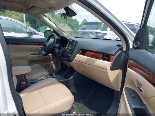 Продажа на аукционе авто 2015 Mitsubishi Outlander Gt, vin: JA4JZ4AX1FZ007065, номер лота: 45320265