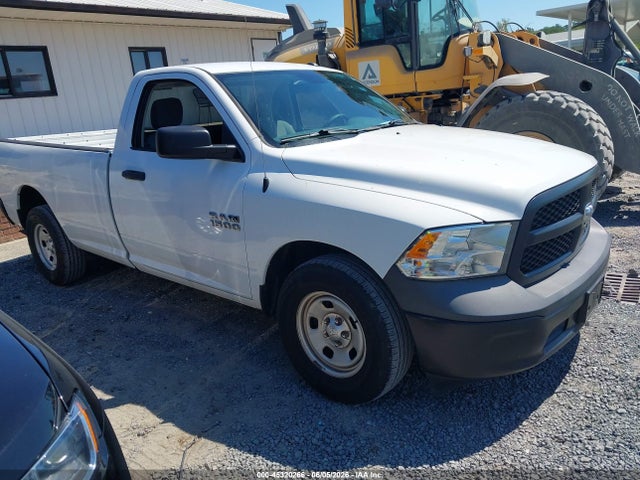 RAM 1500 Tradesman 4x2 8' Box 2018 3C6JR6DG5JG321492 головне зображення