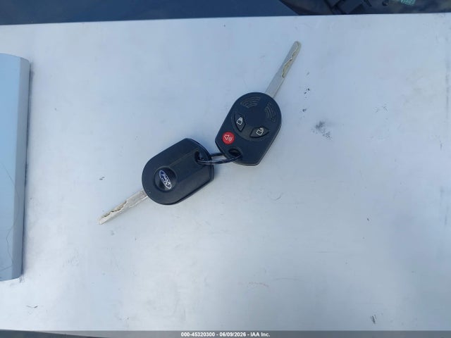 45320300 :رقم المزاد ، 1FMCU0GD6JUC54523 vin ، 2018 Ford Escape Se مزاد بيع