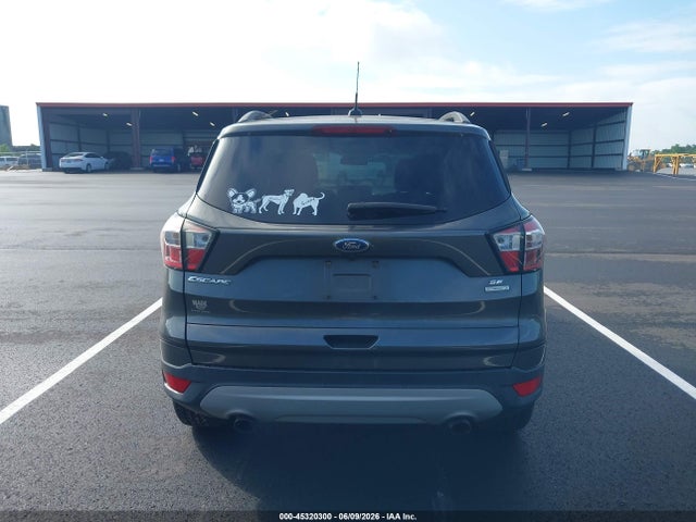 45320300 :رقم المزاد ، 1FMCU0GD6JUC54523 vin ، 2018 Ford Escape Se مزاد بيع
