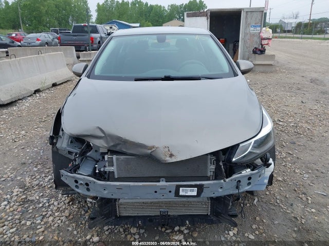 1G1BE5SM6H7131145 Chevrolet Cruze Lt Auto
