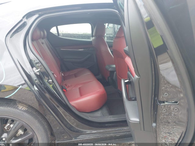45320320 :رقم المزاد ، JM1BPAML3M1333095 vin ، 2021 Mazda Mazda3 Premium مزاد بيع