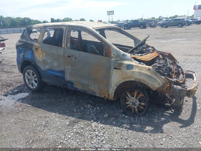 45320347 :رقم المزاد ، 1FMCU0G91HUA36236 vin ، 2017 Ford Escape Se مزاد بيع