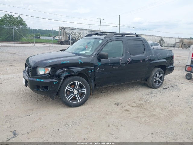 Honda Ridgeline Sport 2014 5FPYK1F70EB001429 Image 2