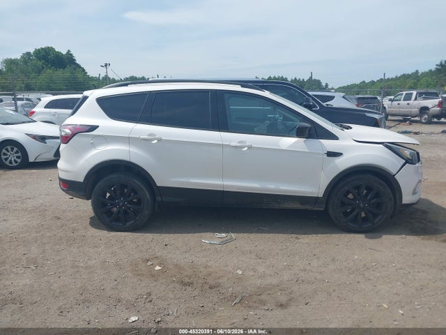 Ford ESCAPE SE 2017 1FMCU9GD5HUB55769 Image 13