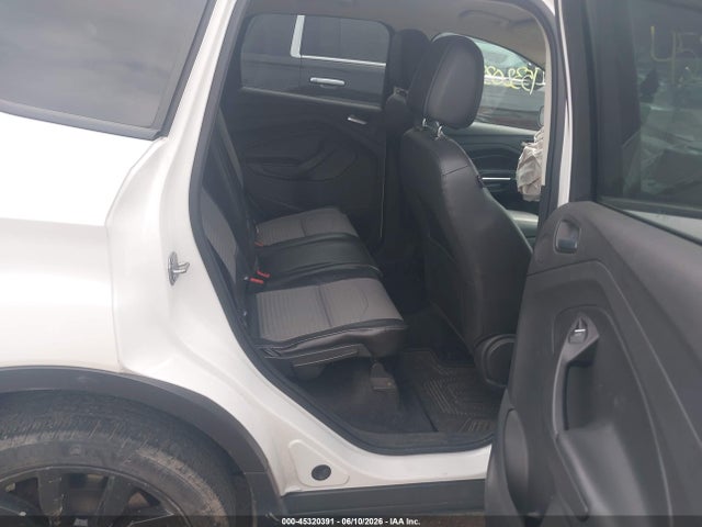 Ford ESCAPE SE 2017 1FMCU9GD5HUB55769 Image 8