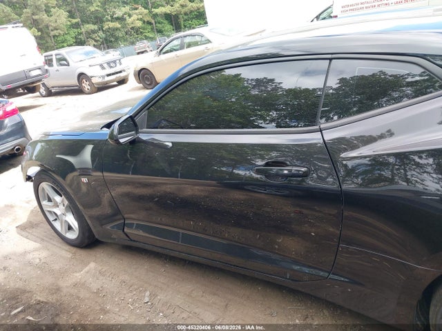 Продажа на аукционе авто 2016 Chevrolet Camaro 2lt, vin: 1G1FD1RX4G0171776, номер лота: 45320406