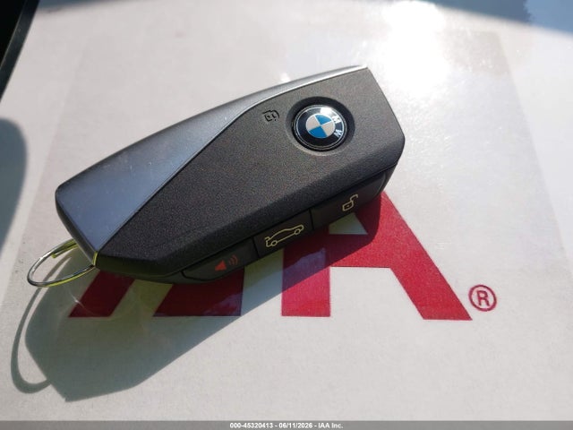 BMW Ix Xdrive50 2025 WB523CF04SCS15712 Image 11