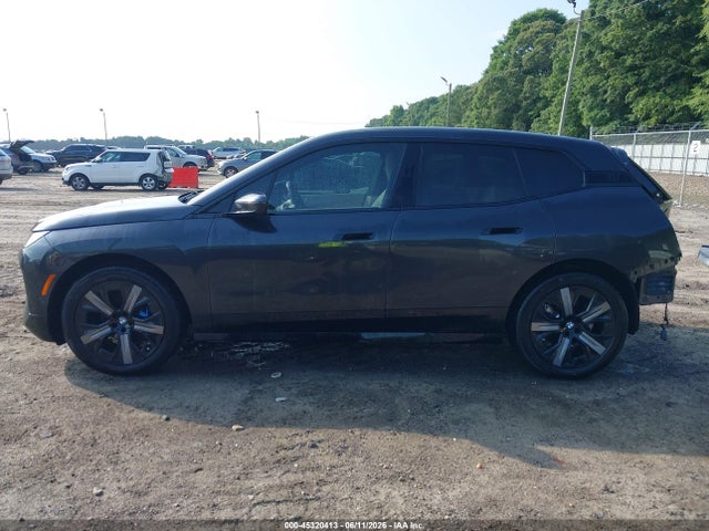 BMW Ix Xdrive50 2025 WB523CF04SCS15712 Image 15