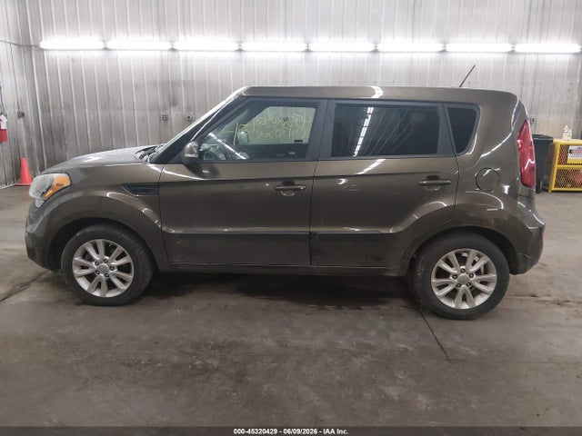 45320429 :رقم المزاد ، KNDJT2A68D7524388 vin ، 2013 Kia Soul + مزاد بيع