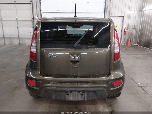 45320429 :رقم المزاد ، KNDJT2A68D7524388 vin ، 2013 Kia Soul + مزاد بيع