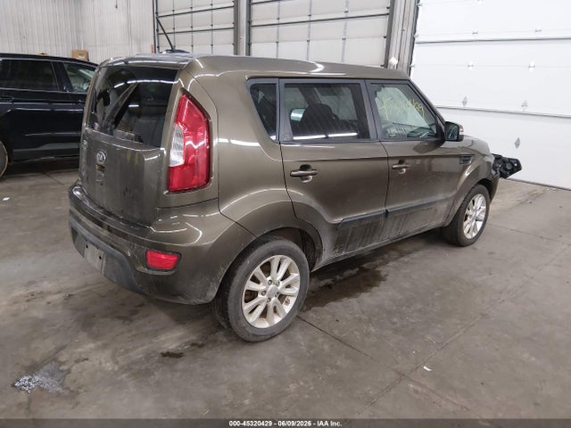 45320429 :رقم المزاد ، KNDJT2A68D7524388 vin ، 2013 Kia Soul + مزاد بيع