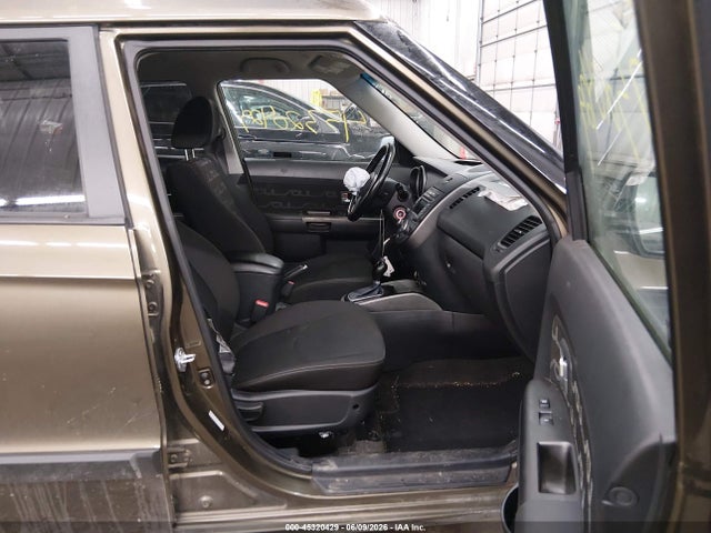 45320429 :رقم المزاد ، KNDJT2A68D7524388 vin ، 2013 Kia Soul + مزاد بيع