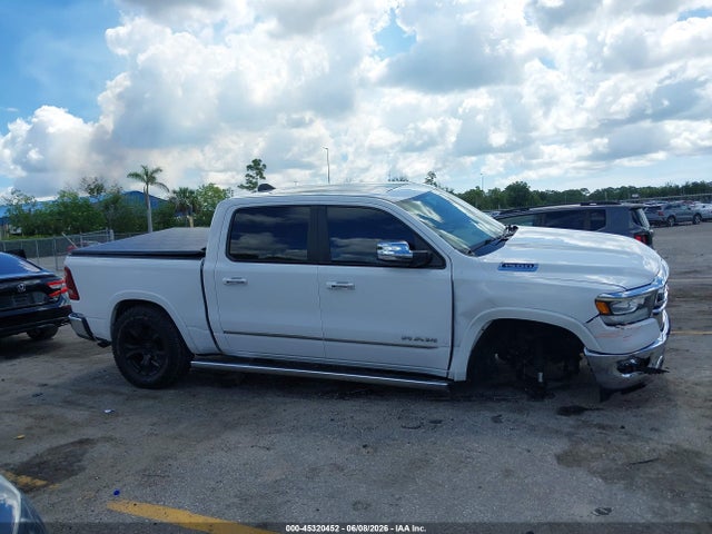 2020 Ram 1500 Laramie  4x4 5'7 Box მანქანა იყიდება აუქციონზე, vin: 1C6RRFJG0LN271358, აუქციონის ნომერი: 45320452