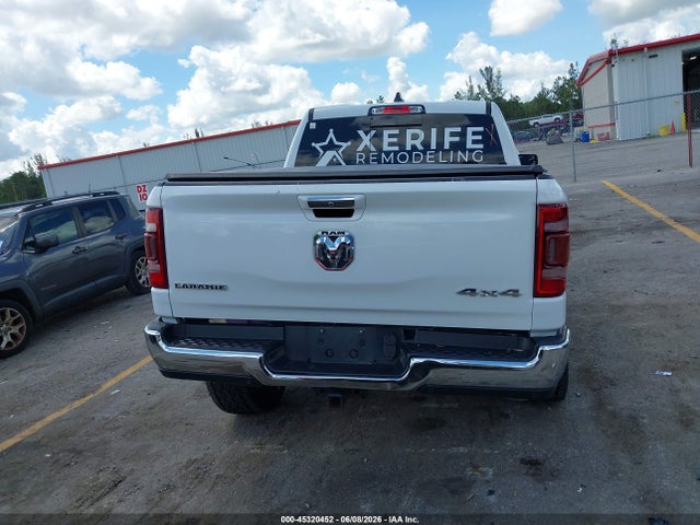 2020 Ram 1500 Laramie  4x4 5'7 Box მანქანა იყიდება აუქციონზე, vin: 1C6RRFJG0LN271358, აუქციონის ნომერი: 45320452