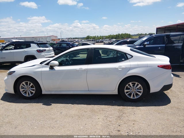 Toyota CAMRY LE 2026 4T1DAACK8TU691370 Image 14