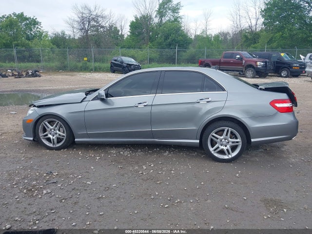45320544 :رقم المزاد ، WDDHF9BBXDA697669 vin ، 2013 Mercedes-benz E 550 4matic مزاد بيع