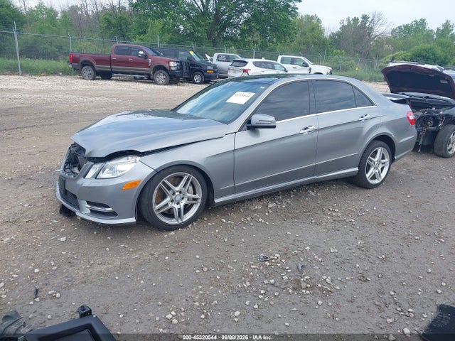 45320544 :رقم المزاد ، WDDHF9BBXDA697669 vin ، 2013 Mercedes-benz E 550 4matic مزاد بيع