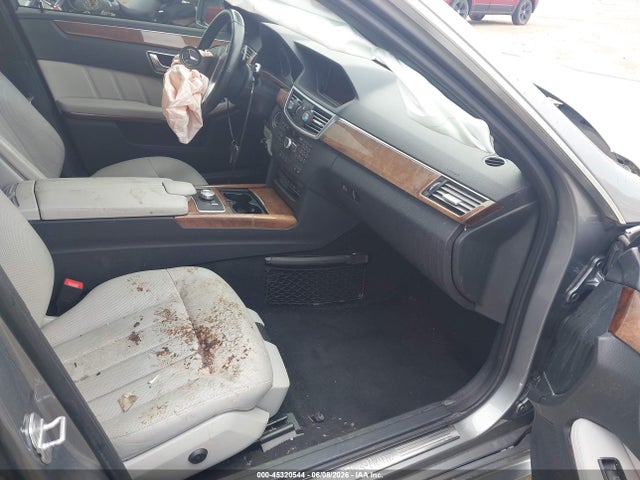 45320544 :رقم المزاد ، WDDHF9BBXDA697669 vin ، 2013 Mercedes-benz E 550 4matic مزاد بيع