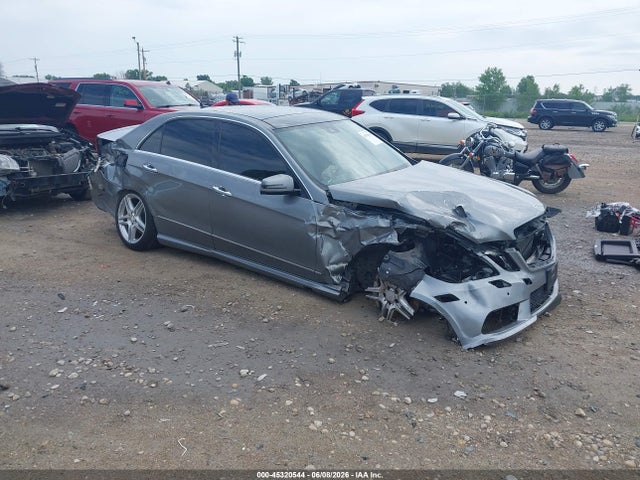 45320544 :رقم المزاد ، WDDHF9BBXDA697669 vin ، 2013 Mercedes-benz E 550 4matic مزاد بيع