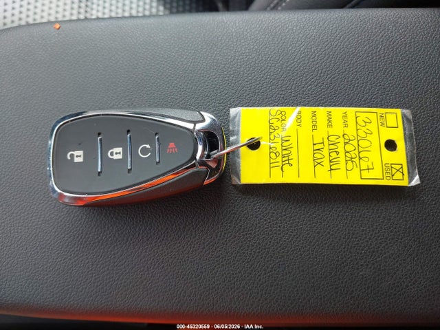 KL77LHEP8SC236811 Chevrolet Trax Fwd Lt