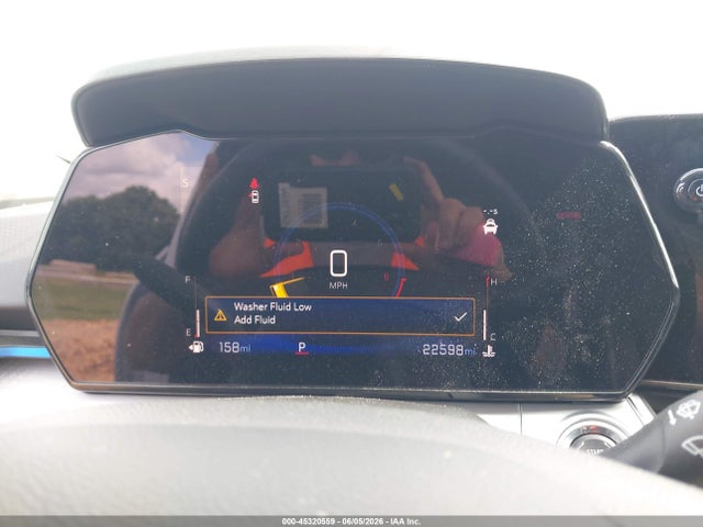 KL77LHEP8SC236811 Chevrolet Trax Fwd Lt