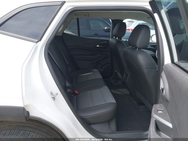 KL77LHEP8SC236811 Chevrolet Trax Fwd Lt