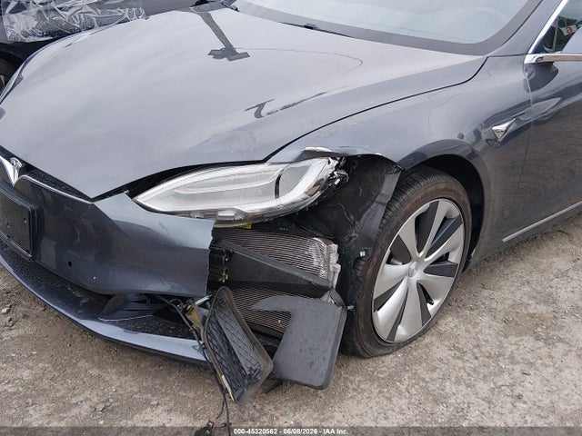 5YJSA1E2XMF426985 Tesla Model S Long Range Dual Motor All-wheel Drive/long Range Plus Dual Motor All-wheel Drive