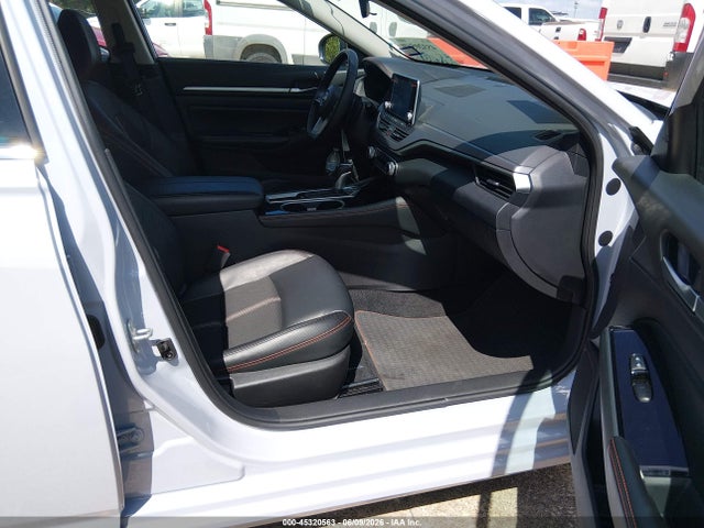 1N4BL4CV8SN361941 Nissan Altima Sr Fwd