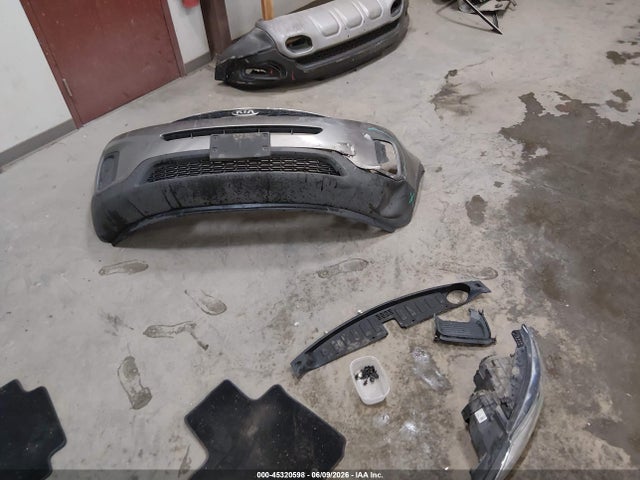 KIA Sorento Lx V6 2015 5XYKT4A72FG588456 Image 12