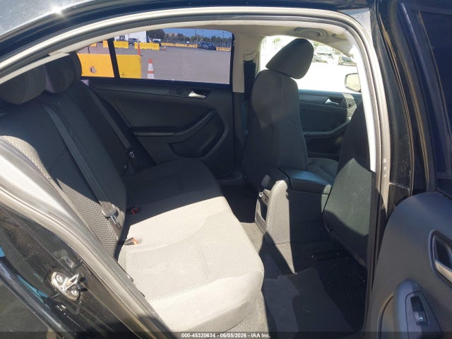 45320634 :رقم المزاد ، 3VW2K7AJXEM366164 vin ، 2014 Volkswagen Jetta 2.0l S مزاد بيع