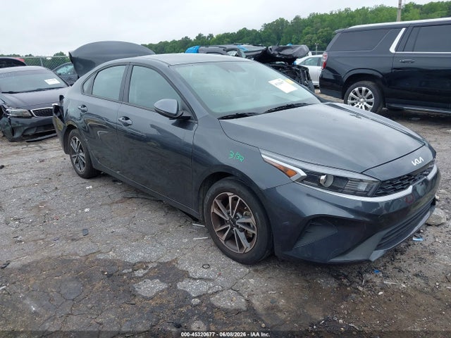 2024 Kia Forte Lxs მანქანა იყიდება აუქციონზე, vin: 3KPF24AD0RE766277, აუქციონის ნომერი: 45320677