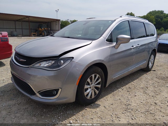 Aukcja sprzedaży 2018 Chrysler Pacifica Touring L, vin: 2C4RC1BG7JR260854, numer aukcji: 45320681