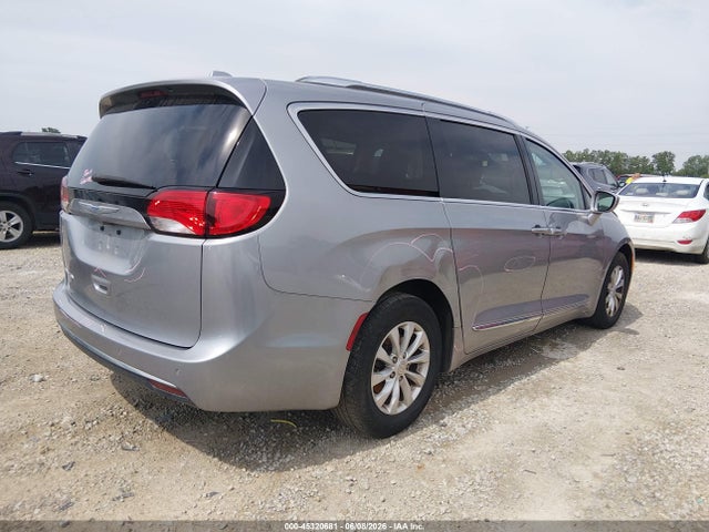Aukcja sprzedaży 2018 Chrysler Pacifica Touring L, vin: 2C4RC1BG7JR260854, numer aukcji: 45320681
