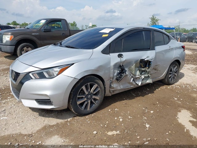 2021 Nissan Versa Sv Xtronic Cvt მანქანა იყიდება აუქციონზე, vin: 3N1CN8EV0ML826358, აუქციონის ნომერი: 45320742