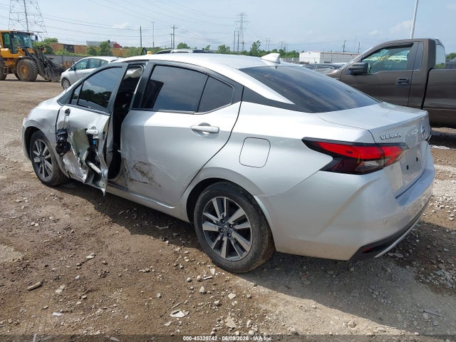 2021 Nissan Versa Sv Xtronic Cvt მანქანა იყიდება აუქციონზე, vin: 3N1CN8EV0ML826358, აუქციონის ნომერი: 45320742