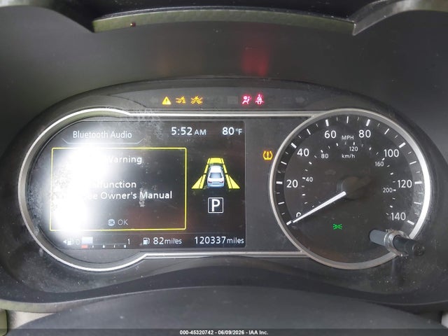 2021 Nissan Versa Sv Xtronic Cvt მანქანა იყიდება აუქციონზე, vin: 3N1CN8EV0ML826358, აუქციონის ნომერი: 45320742
