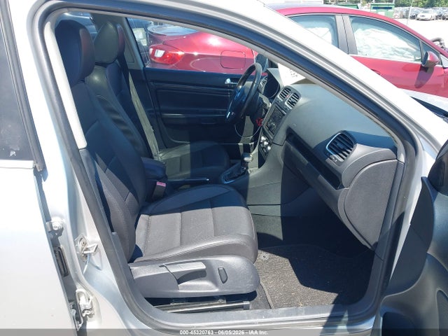 Auction sale of the 2011 Volkswagen Jetta Sportwagen 2.5l Se, vin: 3VWPX7AJ0BM619995, lot number: 45320763