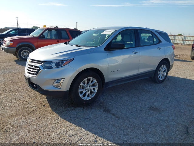Chevrolet EQUINOX LS 2019 3GNAXHEV8KS522588 Image 2